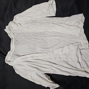 Apt. 9 Light Gray Blouse with Classic Round Neckline